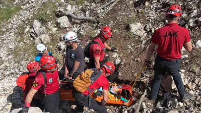 Gökyüzü keyfi kabusa döndü: Babadağ’da yamaç paraşütü yapan turist kayalıklara çakıldı