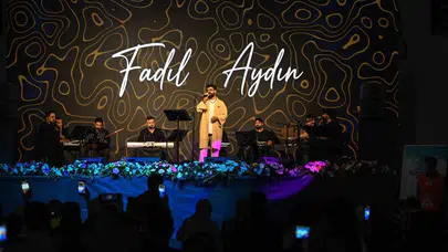 Malatya'da Anneler Günü coşkusu: Fadıl Aydın salonu mest etti