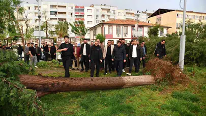 Birecik’te afet sonrası seferberlik: Vali Şıldak ve beraberindeki heyet sahaya indi