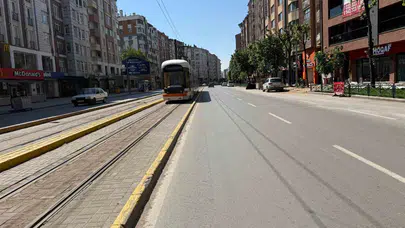 Eskişehir’de bayram sessizliği: Şehrin kalbi bugün sadece kuş seslerine kaldı