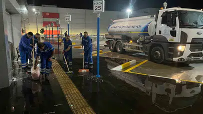 Aydın’da yolculara hijyenik karşılama: Terminaller gece mesaisiyle yenileniyor