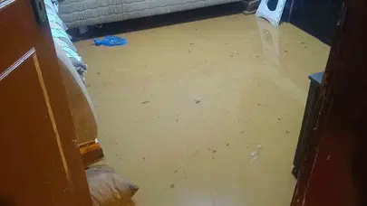 İnegöl'de gökyüzü boşaldı: Kırsal mahallelerde sel kabusu yaşandı
