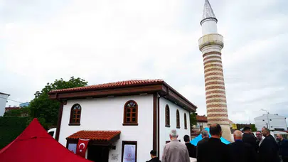 Edirne’nin kayıp mirası ayağa kalktı: Asırlık cami dualarla kapılarını açtı