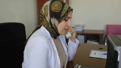Diyarbakır’da anne adaylarına evde özel destek: Ebeler kapı kapı dolaşıp kaygıları siliyor