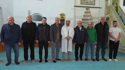 Burhaniye’nin yeni müftüsü sahaya indi: Cemaatle ilk buluşma Ören’de gerçekleşti