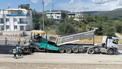 Didim’de bayram trafiğine asfalt önlemi: Ekipler gece gündüz sahada