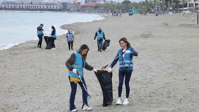 Sessiz çığlıkları trampetlerle duyurdular: Büyükçekmece’de çevre duyarlılığı için ritim tuttular