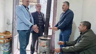 Baharın ortasında kış provası: Sason'da vatandaşlar mayıs ayında sobalara sarıldı