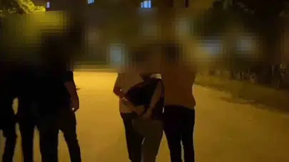Sakarya’da narkotik operasyonu: 18 yıl 9 aylık firariyi sokağa adım atar atmaz yakaladılar