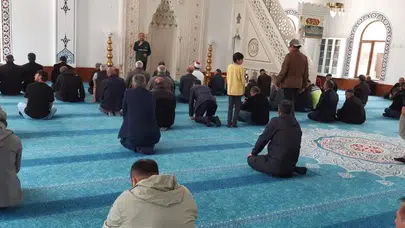 Cami kürsüsünden yükselen uyarı: Bağımlılığa karşı toplumsal seferberlik çağrısı
