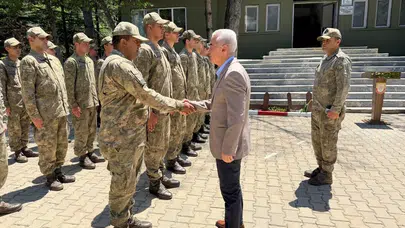 Sınır boyunda bayram mesaisi: Vali Turan’dan kahramanlara moral ziyareti