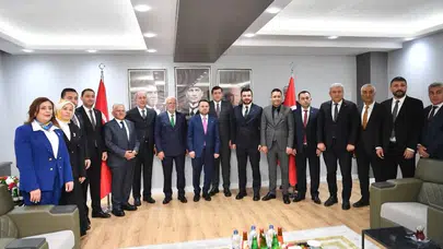 Kayseri’de Bakan Gürlek rüzgarı: MHP teşkilatından tam kadro karşılama