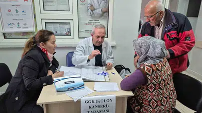 Niğde’de sağlık hizmeti köylünün ayağına gitti: Uzman ekipler kapı kapı dolaşıyor