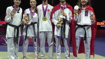 Münih'te İstiklal Marşı gururu: Milli sporcularımızdan madalya yağmuru