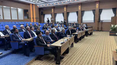 Kayserispor’da yol haritası belirleniyor: Şehrin tüm dinamikleri tek çatı altında buluştu