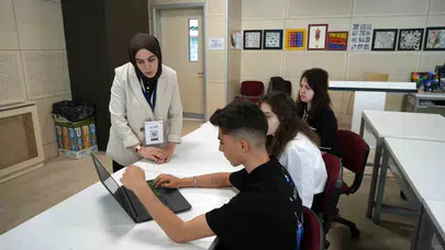Pop müziğin yarım asırlık değişimi: "Unutulmaz şarkıların sırrı geniş zamanda gizli"