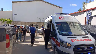 Trafikte dehşet anları: Maddi hasarlı kaza kanlı bitti