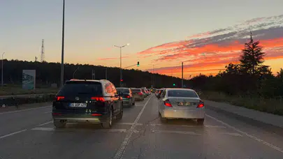 Eskişehir’in gökyüzü tuvale dönüştü: Akşam saatlerinde görenler gözlerini alamadı