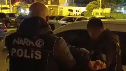 Dünya onu arıyordu, Mersin’de yakayı ele verdi: Uyuşturucu baronuna MİT ve polis darbesi