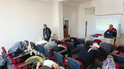 Aydın’da afetlere karşı teyakkuz: Hem kursiyerlere hem otel çalışanlarına kritik eğitim