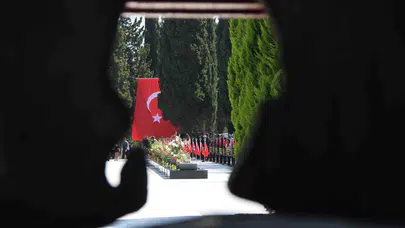 Soma'nın bitmeyen yası: 301 madenci 12 yıl sonra yine aynı hüzünle anıldı