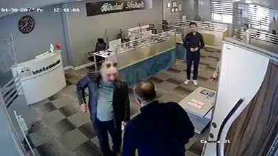 Avukatın bürosunu kana bulayacaktı: Sosyal medyadaki görüntüler saldırganı yaktı