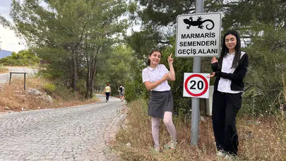 Marmaris'in minik sakinlerine öğrencilerden can suyu: Trafikte semender hassasiyeti