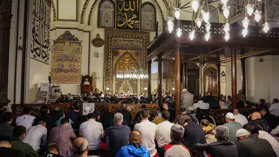 Bursa'da bayram sofrasında 76 ülkenin sesi yankılandı: Başkan Vekili Biba öğrencileri yalnız bırakmadı
