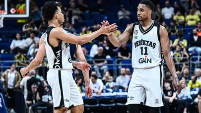 Ülker’de Beşiktaş fırtınası: Fenerbahçe evinde ağır yara aldı