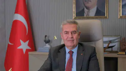Başkan Erol'dan bayram çağrısı: En değerli hediye bir tebessüm