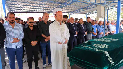 Vahşi cinayete kurban giden genç anne memleketinde toprağa verildi: Gözyaşları sel oldu