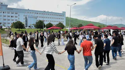 Final sınavları öncesi kampüste büyük buluşma: OMÜ’de bahar rüzgarları esiyor
