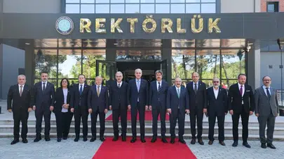 Bursa'da yoğun mesai: TBMM Başkanı Kurtulmuş hem şehri inceledi hem dua etti