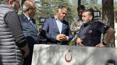 Bayram sabahına buruk bir vefa: Çankırı’da şehitlikte duygu dolu anlar