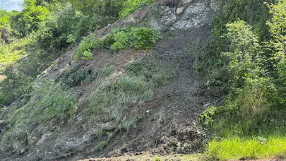 Zonguldak’ta korkutan heyelan: Otobüs terminalinde ulaşım durdu