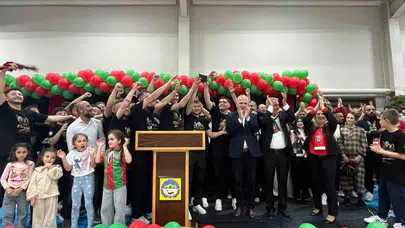Osmaneli'de şampiyonluk ateşi sönmüyor: BAL coşkusu gala gecesiyle taçlandı