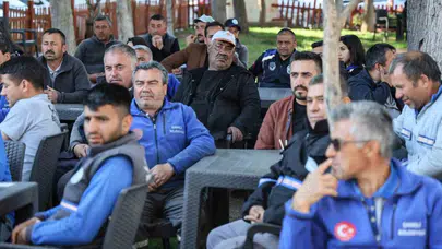 Çameli’de 1 Mayıs coşkusu: Başkan Arslan mesai arkadaşlarıyla buluştu