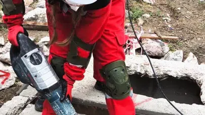 Bilecik’te nefes kesen deprem senaryosu: Ekipler saniyelerle yarıştı