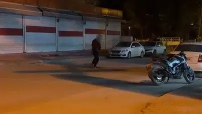 Adıyaman’da yürekleri ağza getiren anlar: Trafiğin ortasında ölümle dans etti