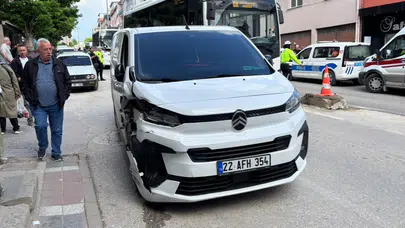 Edirne’de ortalık savaş alanına döndü: Kontrolden çıkan panelvan 5 aracı hurdaya çevirdi