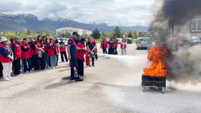 Gönüllülerden yangınla mücadeleye tam destek: Erzincan'da kritik eğitim