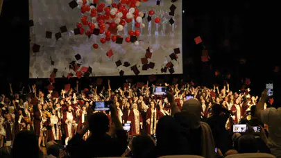Geleceğin iletişimcileri sahnede: Ankara Hacı Bayram Veli Üniversitesi’nde büyük gurur