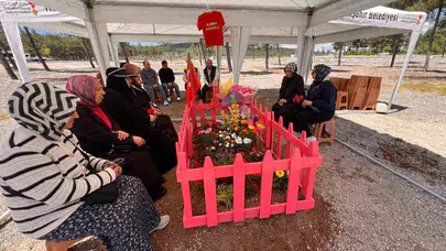 Küçük Almina’nın mezarı çiçek bahçesine döndü: Sevenleri gözyaşlarıyla veda ediyor