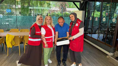 Kusursuz Kafe'de yüzleri güldüren buluşma: Kızılay'dan özel gençlere unutulmaz sürpriz