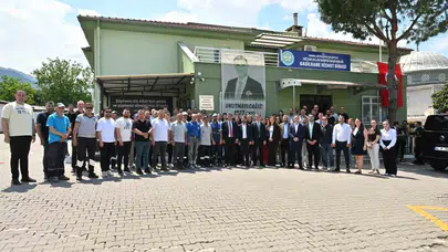 Manisa'da bayram mesaisi: Büyükşehir yönetimi sahaya indi