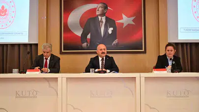 Kuşadası’nda turizm zirvesi: Sezon öncesi tüm engeller tek tek masaya yatırıldı
