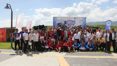 Murat Nehri’nde şampiyonlar belli oldu: 400 sporcunun nefes kesen mücadelesi kupayla taçlandı