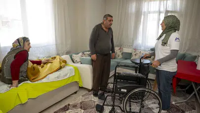 Mersin’de engelleri aşan dayanışma: Büyükşehir’den ihtiyaç sahiplerine tam kapsamlı medikal destek