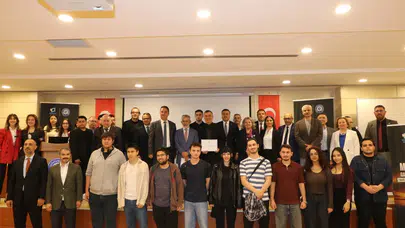 Geleceğin kalemleri 15 Temmuz ruhunu manşetlere taşıdı: Hafızayı korumak için bir araya geldiler