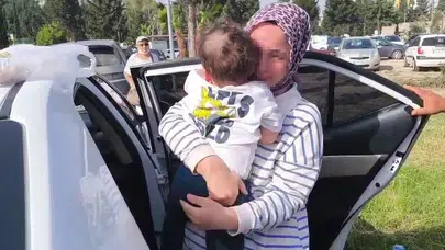 Otomobil kabusu mutlu bitti: Minik yavrusuna kavuşan annenin gözyaşları sel oldu